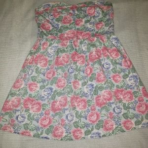 Forever 21 Floral Sweetheart Strapless Dress
